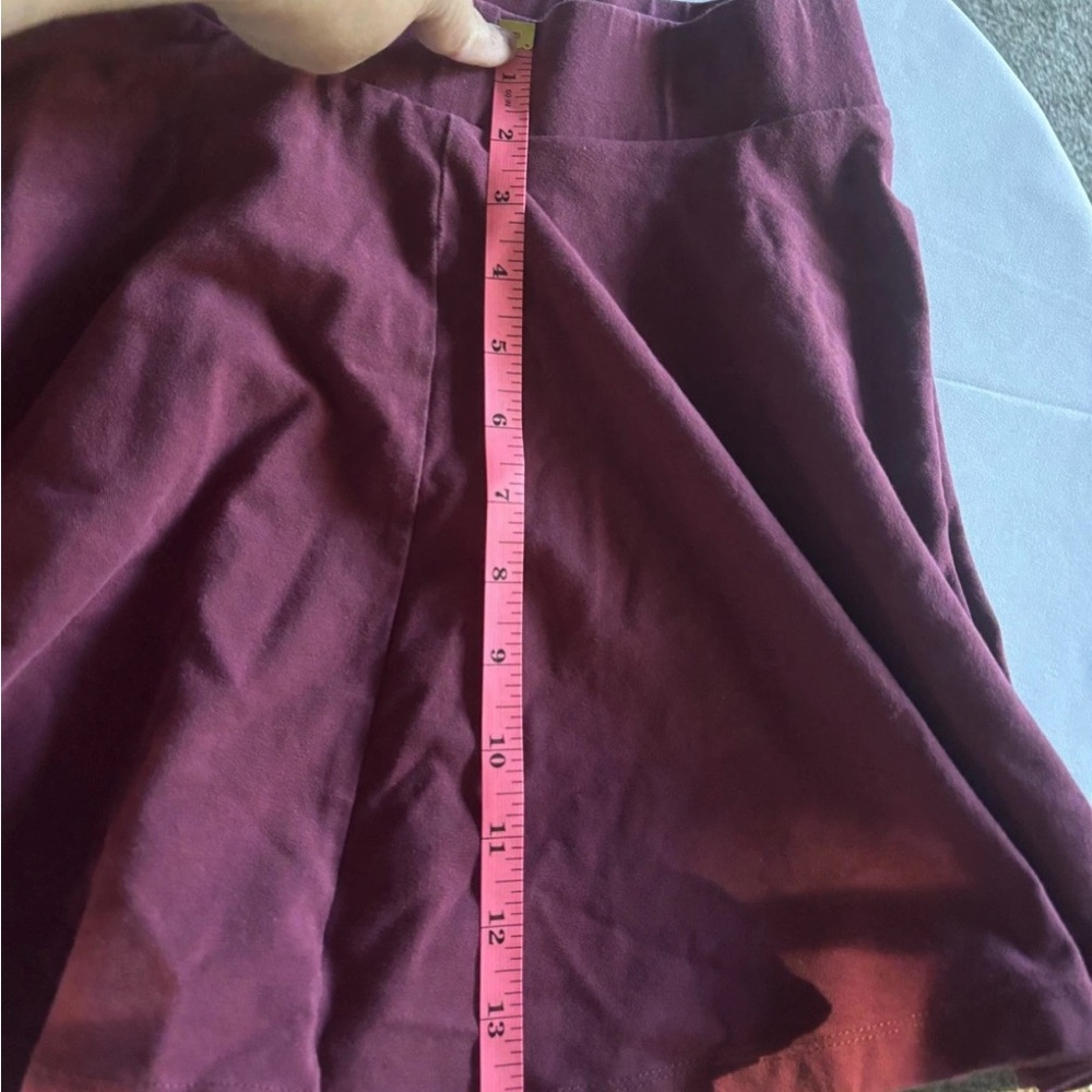 Divided XS Elegant Burgundy Women's Skirt - Picture 9 of 9